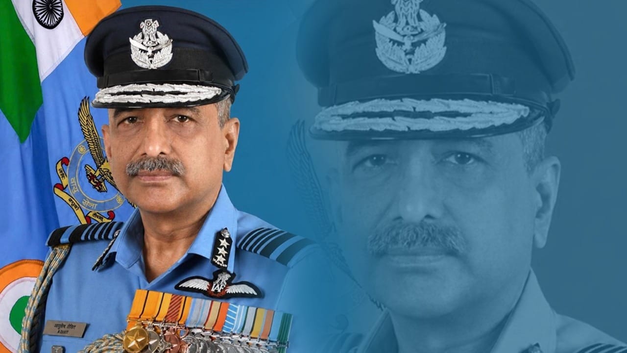 एयर मार्शल आशुतोष दीक्षित बने भारतीय वायुसेना के नए प्रमुख