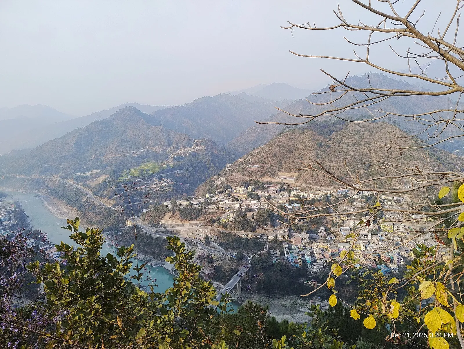 रुद्रप्रयाग: सीएम धामी ने किया 156 करोड़ के पुल का निरीक्षण, बदरी-केदार जाने वालों को जाम से राहत